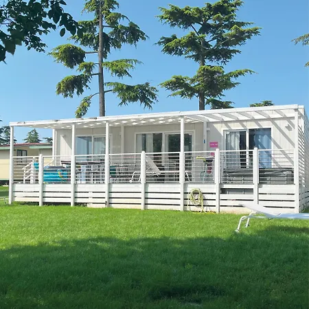 Кемпінг San Benedetto Relais Песк'єра-дель-Гарда