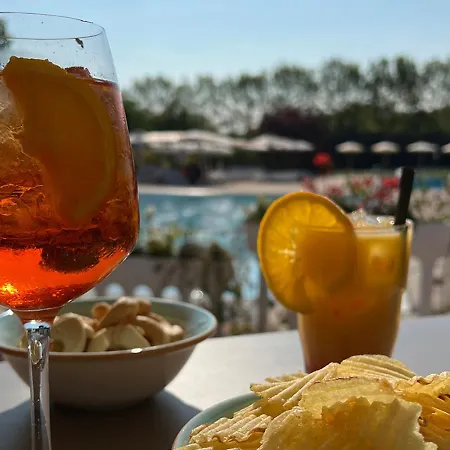 Кемпінг San Benedetto Relais 3*